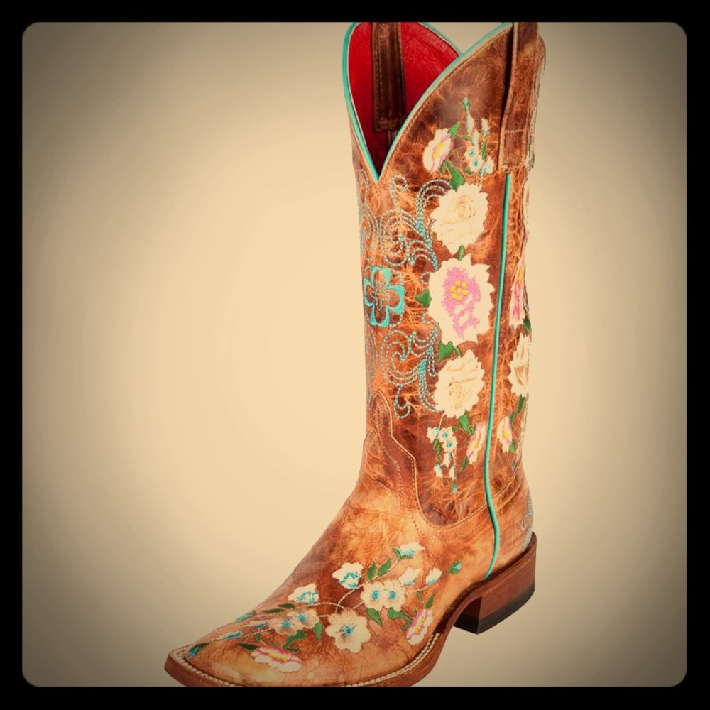 Women's Macie Bean Rose Garden Honey Bunch Boots